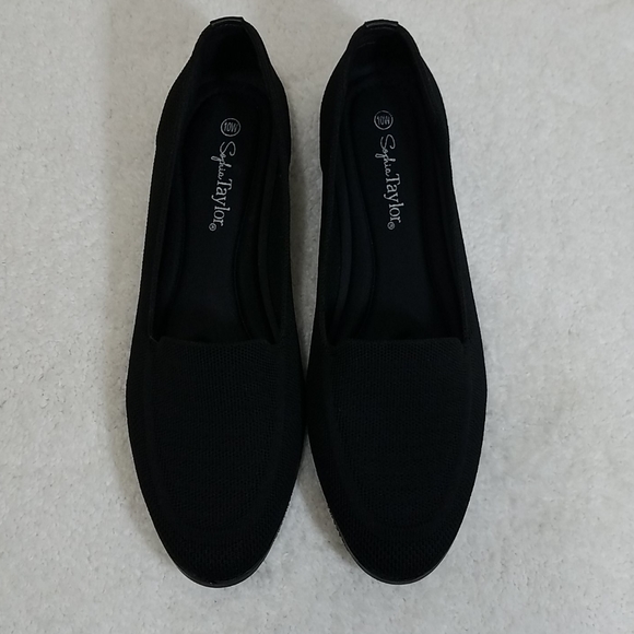 Sophia Taylor Black Flats - Picture 2 of 9